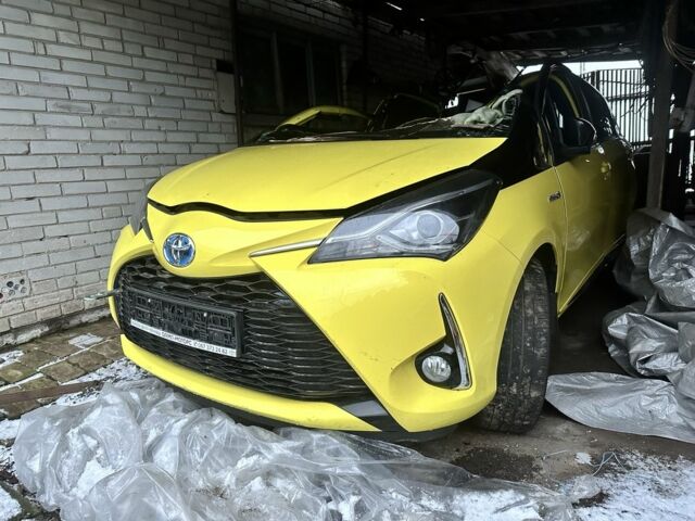 Жовтий Тойота Яріс, об'ємом двигуна 1.5 л та пробігом 47 тис. км за 6800 $, фото 1 на Automoto.ua