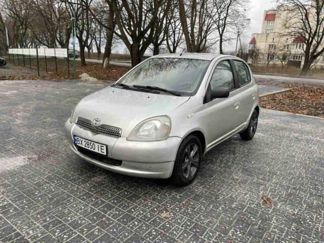 Серый Тойота Ярис, объемом двигателя 1.3 л и пробегом 240 тыс. км за 2750 $, фото 1 на Automoto.ua