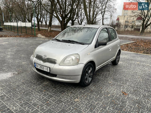 Серый Тойота Ярис, объемом двигателя 1.3 л и пробегом 239 тыс. км за 2550 $, фото 1 на Automoto.ua