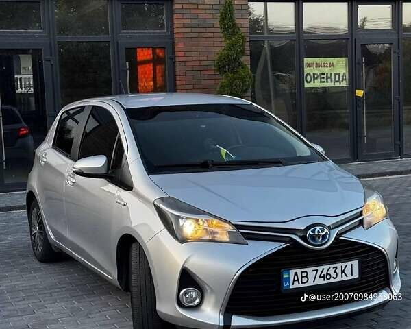 Серый Тойота Ярис, объемом двигателя 1.5 л и пробегом 220 тыс. км за 10200 $, фото 1 на Automoto.ua
