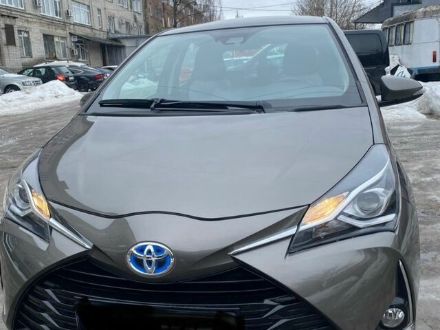 Серый Тойота Ярис, объемом двигателя 1.5 л и пробегом 43 тыс. км за 16700 $, фото 1 на Automoto.ua