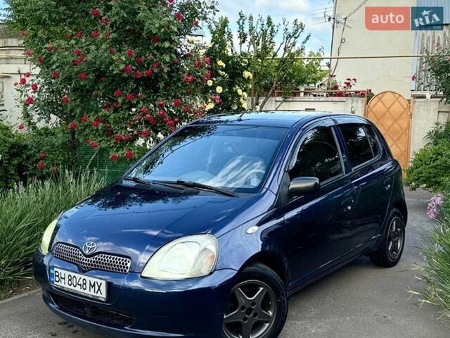 Синій Тойота Яріс, об'ємом двигуна 1.3 л та пробігом 200 тис. км за 3700 $, фото 1 на Automoto.ua