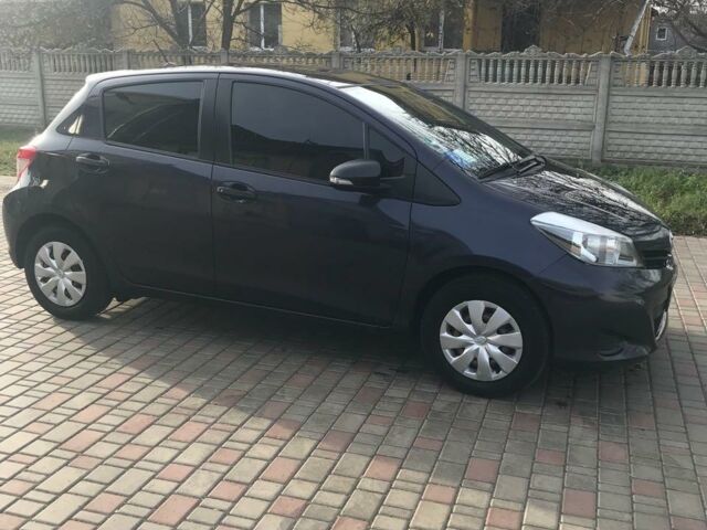 Синий Тойота Ярис, объемом двигателя 1 л и пробегом 74 тыс. км за 7500 $, фото 1 на Automoto.ua
