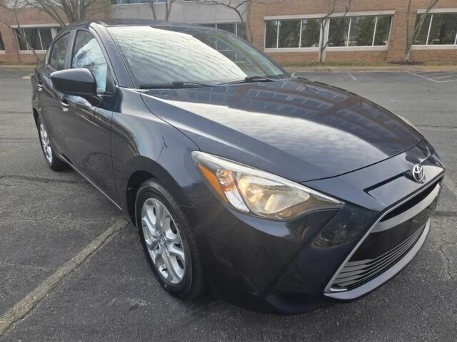 Синій Тойота Яріс, об'ємом двигуна 1.5 л та пробігом 48 тис. км за 2400 $, фото 1 на Automoto.ua