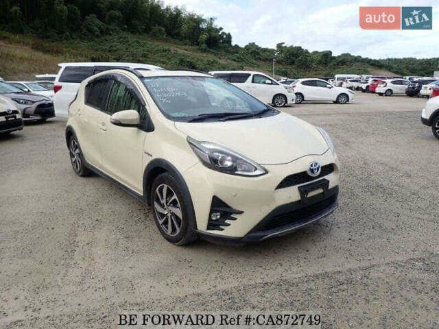 Бежевий Тойота Aqua, об'ємом двигуна 1.5 л та пробігом 89 тис. км за 12900 $, фото 1 на Automoto.ua