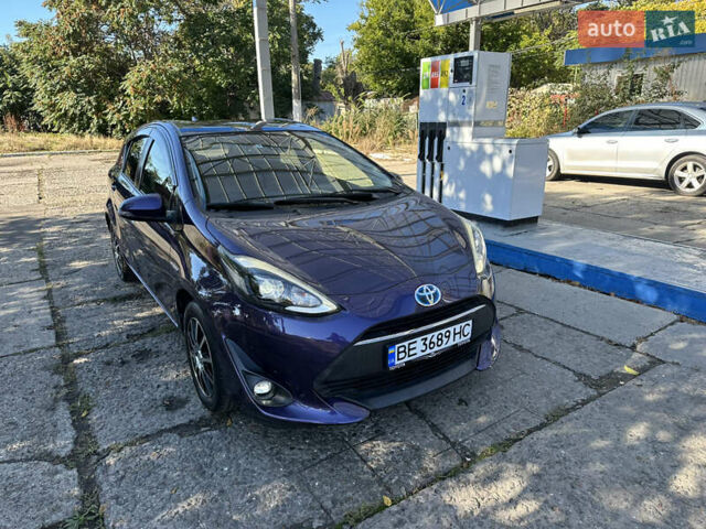 Фіолетовий Тойота Aqua, об'ємом двигуна 1.5 л та пробігом 61 тис. км за 11900 $, фото 1 на Automoto.ua