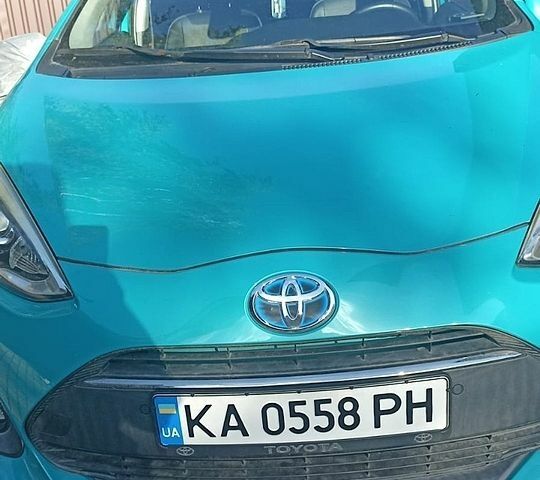 Синий Тойота Aqua, объемом двигателя 1.5 л и пробегом 61 тыс. км за 5500 $, фото 1 на Automoto.ua