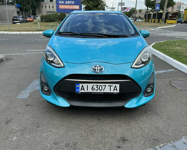 Синій Тойота Aqua, об'ємом двигуна 1.5 л та пробігом 83 тис. км за 11500 $, фото 1 на Automoto.ua