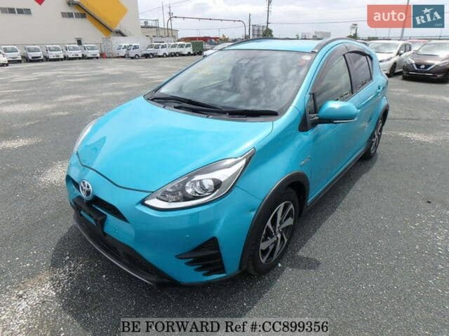 Синій Тойота Aqua, об'ємом двигуна 1.5 л та пробігом 37 тис. км за 13600 $, фото 1 на Automoto.ua