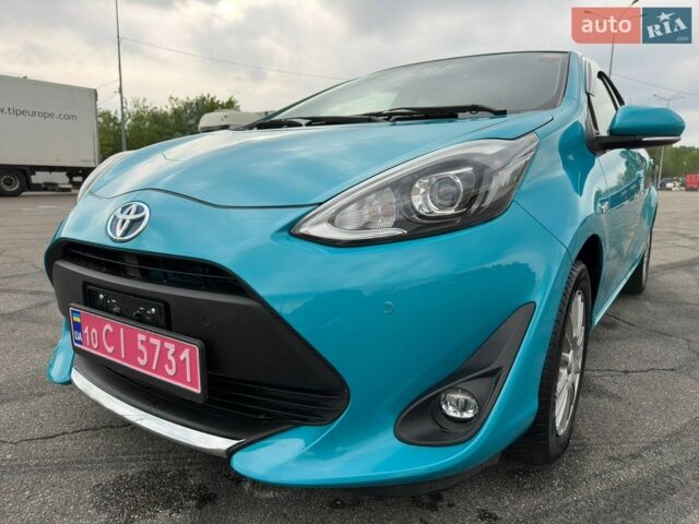 Синій Тойота Aqua, об'ємом двигуна 1.5 л та пробігом 99 тис. км за 13500 $, фото 1 на Automoto.ua