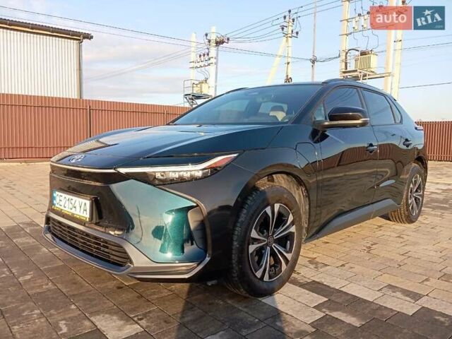 Синий Тойота bZ4X, объемом двигателя 0 л и пробегом 8 тыс. км за 27600 $, фото 1 на Automoto.ua