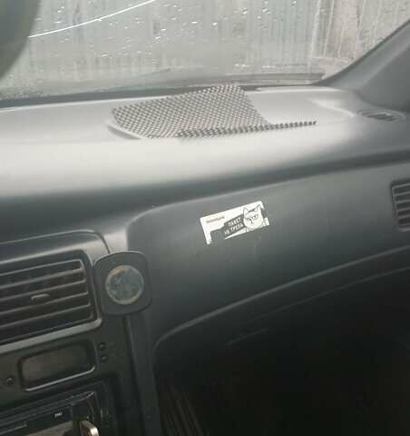 Красный Тойота Carina E, объемом двигателя 1.6 л и пробегом 450 тыс. км за 1150 $, фото 1 на Automoto.ua