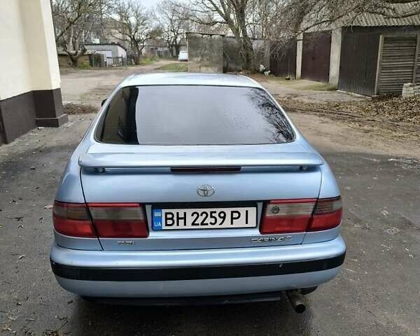 Синий Тойота Carina E, объемом двигателя 1.6 л и пробегом 343 тыс. км за 2960 $, фото 1 на Automoto.ua