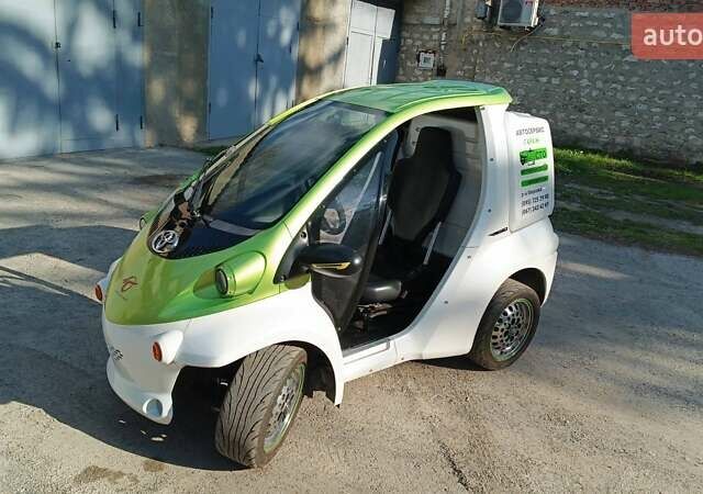 Білий Тойота Coms, об'ємом двигуна 0 л та пробігом 5 тис. км за 4699 $, фото 1 на Automoto.ua