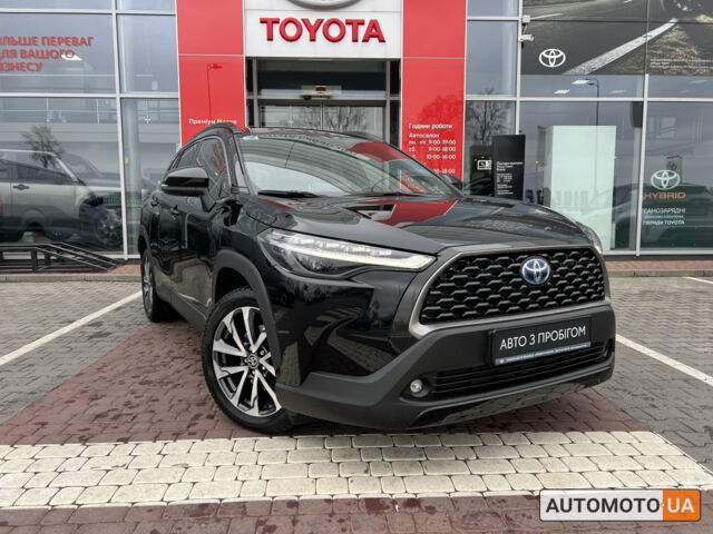 Черный Тойота Corolla Cross, объемом двигателя 2 л и пробегом 27 тыс. км за 1370000 $, фото 1 на Automoto.ua