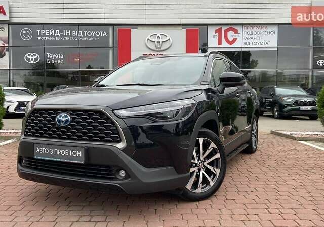 Черный Тойота Corolla Cross, объемом двигателя 2 л и пробегом 22 тыс. км за 32800 $, фото 1 на Automoto.ua