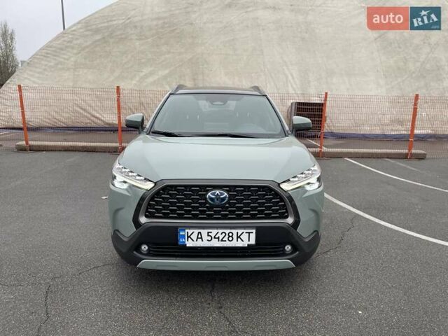 Зелений Тойота Corolla Cross, об'ємом двигуна 2 л та пробігом 49 тис. км за 35500 $, фото 1 на Automoto.ua