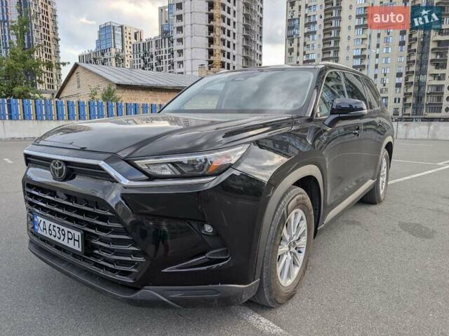 Черный Тойота Grand Highlander, объемом двигателя 2.4 л и пробегом 37 тыс. км за 55900 $, фото 1 на Automoto.ua