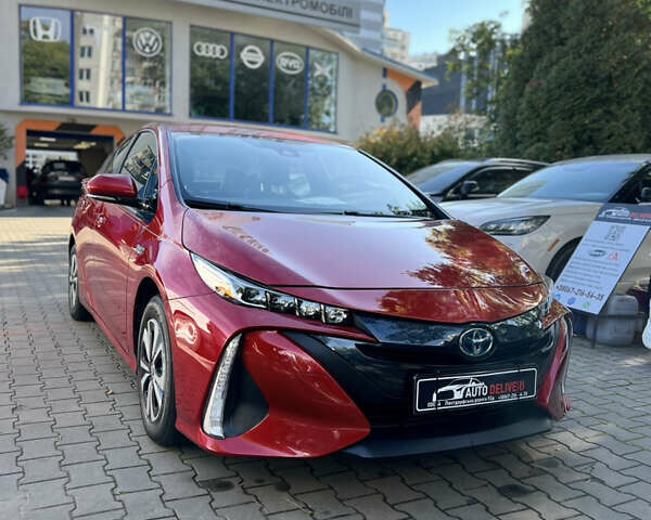 Тойота Prius Prime 2019 в Одессе на Automoto.ua Красный Тойота Prius Prime, объемом двигателя 1.8 л и пробегом 63 тыс. км за 22300 $, фото 1 на Automoto.ua