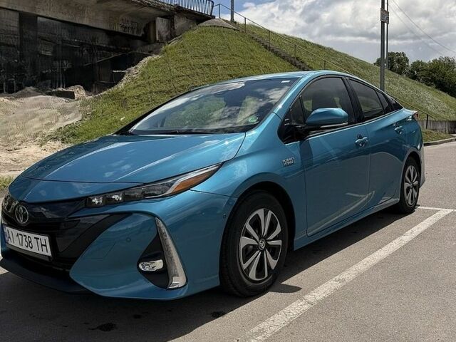 Синій Тойота Prius Prime, об'ємом двигуна 1.8 л та пробігом 156 тис. км за 18500 $, фото 1 на Automoto.ua
