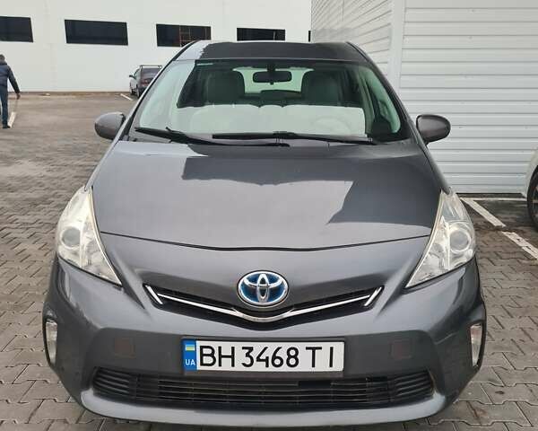 Тойота Prius v, объемом двигателя 0 л и пробегом 380 тыс. км за 9498 $, фото 1 на Automoto.ua