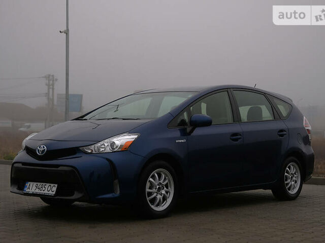Синій Тойота Prius v, об'ємом двигуна 1.8 л та пробігом 30 тис. км за 19000 $, фото 1 на Automoto.ua