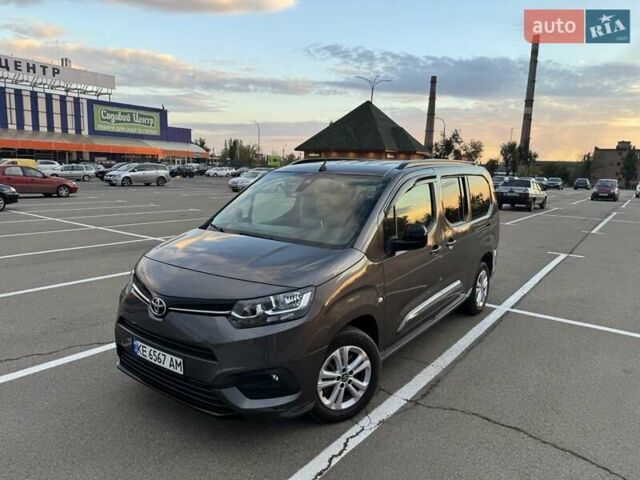 Сірий Тойота Proace City Verso, об'ємом двигуна 1.5 л та пробігом 9 тис. км за 29900 $, фото 1 на Automoto.ua
