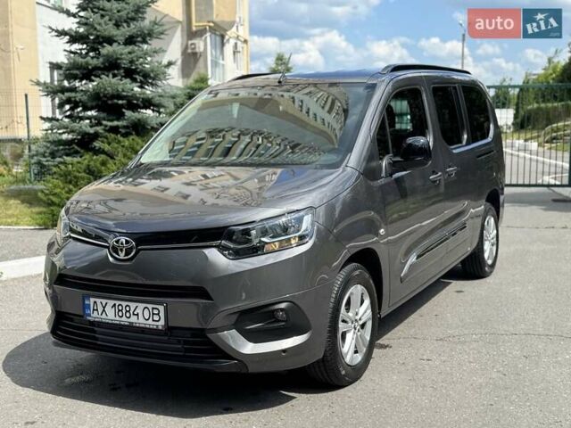 Сірий Тойота Proace City Verso, об'ємом двигуна 1.5 л та пробігом 9 тис. км за 32000 $, фото 1 на Automoto.ua