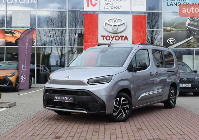 Сірий Тойота Proace City Verso, об'ємом двигуна 1.5 л та пробігом 1 тис. км за 33000 $, фото 1 на Automoto.ua