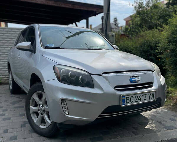 Сірий Тойота RAV4 EV, об'ємом двигуна 0 л та пробігом 152 тис. км за 11499 $, фото 1 на Automoto.ua