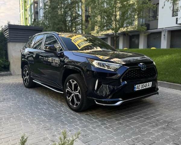 Синий Тойота RAV4 PHEV, объемом двигателя 2.49 л и пробегом 86 тыс. км за 45000 $, фото 1 на Automoto.ua