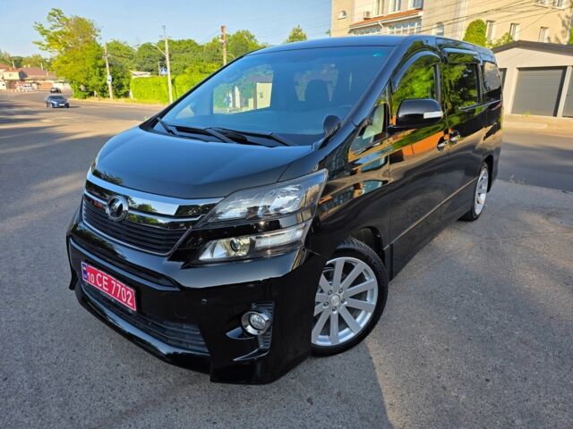 Черный Тойота Веллфаир, объемом двигателя 2.4 л и пробегом 90 тыс. км за 16900 $, фото 1 на Automoto.ua