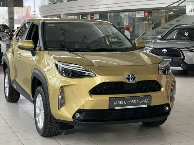 Тойота Yaris Cross, объемом двигателя 1.49 л и пробегом 0 тыс. км за 27270 $, фото 1 на Automoto.ua