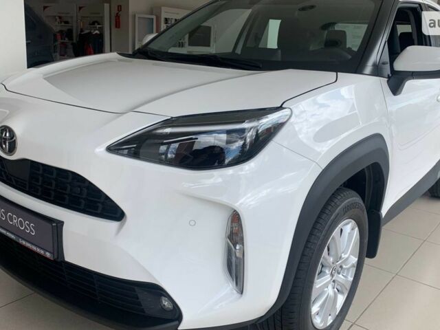 Тойота Yaris Cross, объемом двигателя 1.49 л и пробегом 0 тыс. км за 25633 $, фото 1 на Automoto.ua