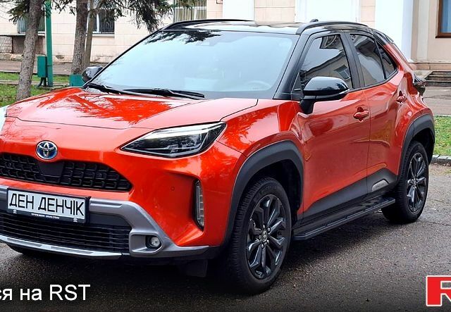 Оранжевый Тойота Yaris Cross, объемом двигателя 1.5 л и пробегом 62 тыс. км за 23999 $, фото 1 на Automoto.ua