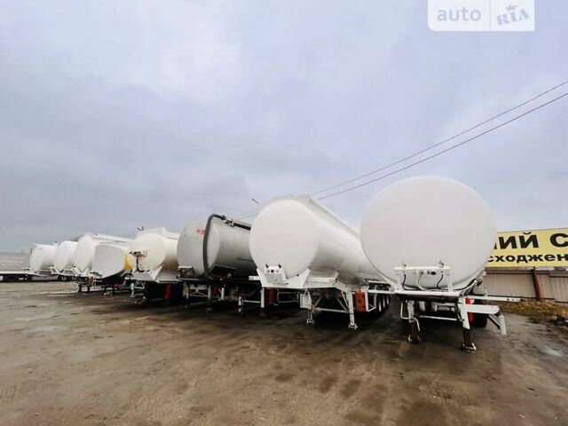 Белый Трейлор S343, объемом двигателя 0 л и пробегом 100 тыс. км за 38000 $, фото 1 на Automoto.ua