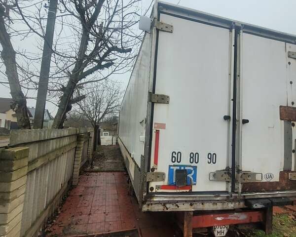 Белый Трейлор S383EL, объемом двигателя 0 л и пробегом 300 тыс. км за 3500 $, фото 1 на Automoto.ua