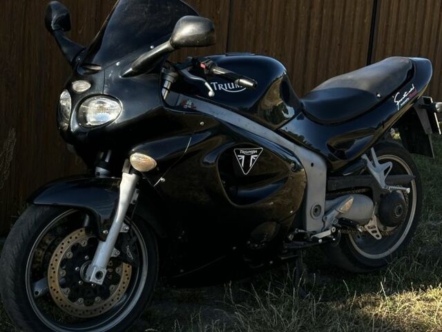 Триумф Дайтона, объемом двигателя 1 л и пробегом 0 тыс. км за 4200 $, фото 1 на Automoto.ua