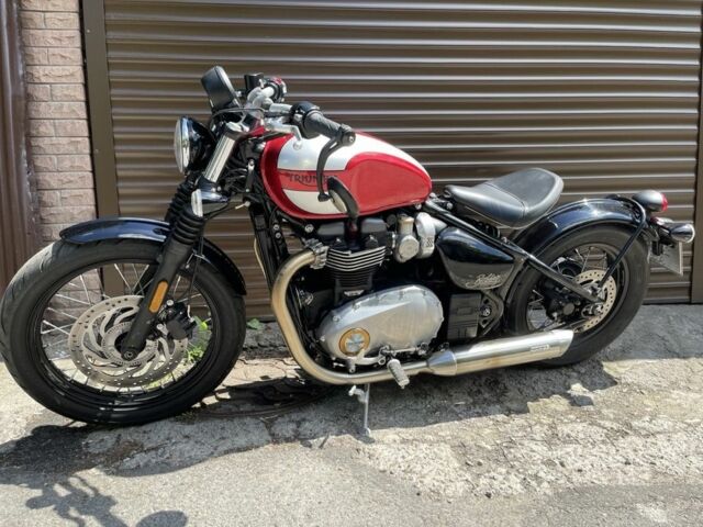 Тріумф Bobber, об'ємом двигуна 1.2 л та пробігом 0 тис. км за 4200 $, фото 1 на Automoto.ua