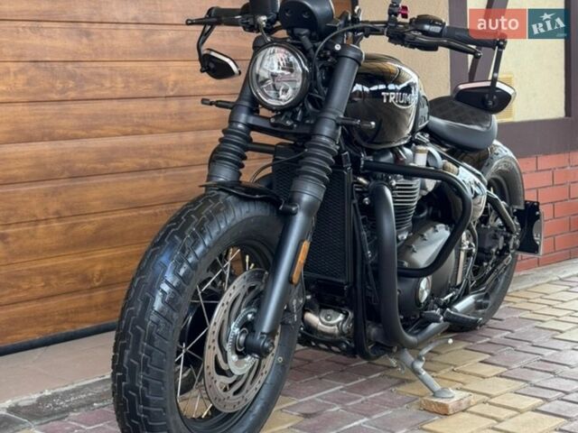 Тріумф Bobber, об'ємом двигуна 1.2 л та пробігом 19 тис. км за 16900 $, фото 1 на Automoto.ua