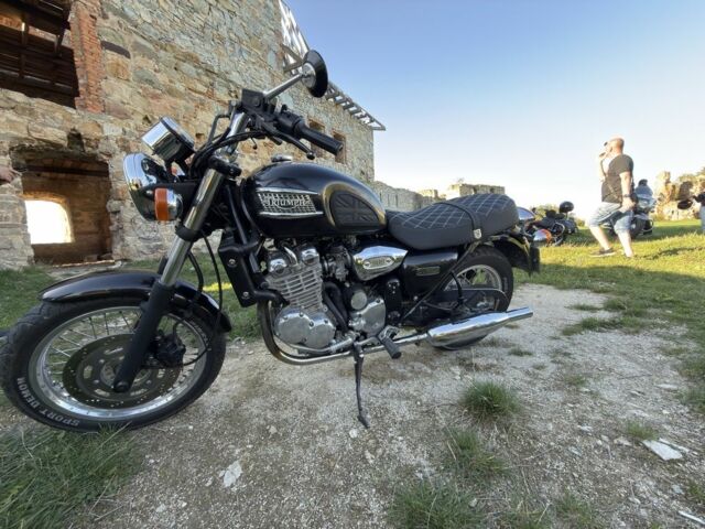 Триумф Другая, объемом двигателя 0.9 л и пробегом 0 тыс. км за 5900 $, фото 1 на Automoto.ua