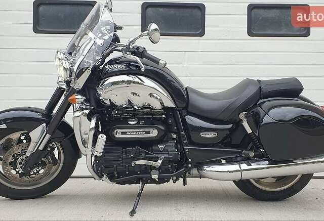 Черный Триумф Rocket III, объемом двигателя 2.29 л и пробегом 51 тыс. км за 13000 $, фото 1 на Automoto.ua