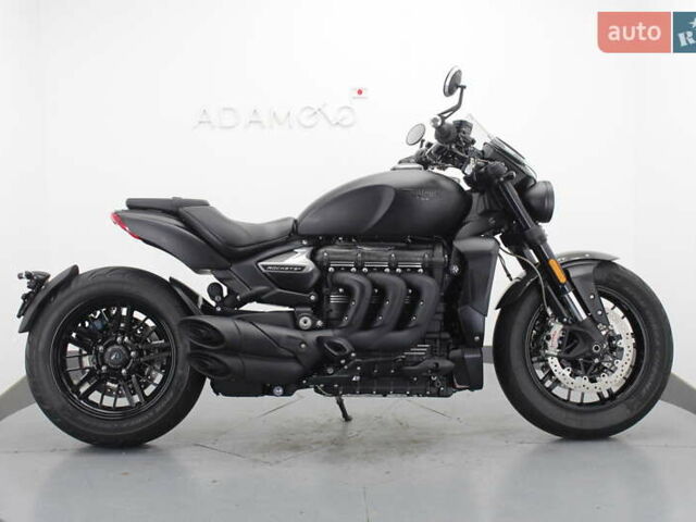 Чорний Тріумф Rocket III, об'ємом двигуна 2.5 л та пробігом 9 тис. км за 23500 $, фото 1 на Automoto.ua