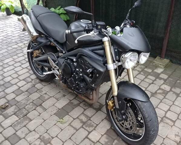 Черный Триумф Street Triple 675, объемом двигателя 0 л и пробегом 36 тыс. км за 2300 $, фото 1 на Automoto.ua