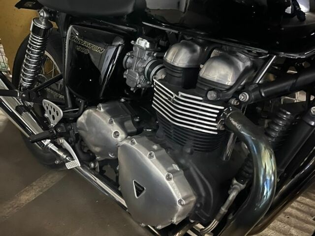 Тріумф Thruxton, об'ємом двигуна 0.9 л та пробігом 23 тис. км за 6000 $, фото 1 на Automoto.ua