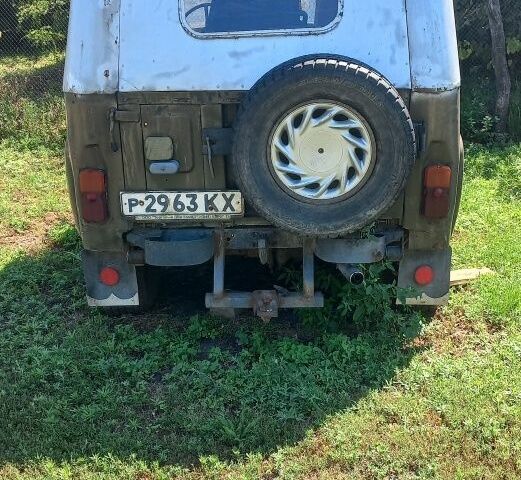 Черный УАЗ 2363 Пикап, объемом двигателя 0 л и пробегом 250 тыс. км за 968 $, фото 1 на Automoto.ua