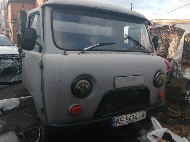 Серый УАЗ 3151, объемом двигателя 2.4 л и пробегом 250 тыс. км за 3000 $, фото 1 на Automoto.ua