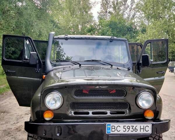 Зеленый УАЗ 31512, объемом двигателя 2.4 л и пробегом 3 тыс. км за 5300 $, фото 1 на Automoto.ua