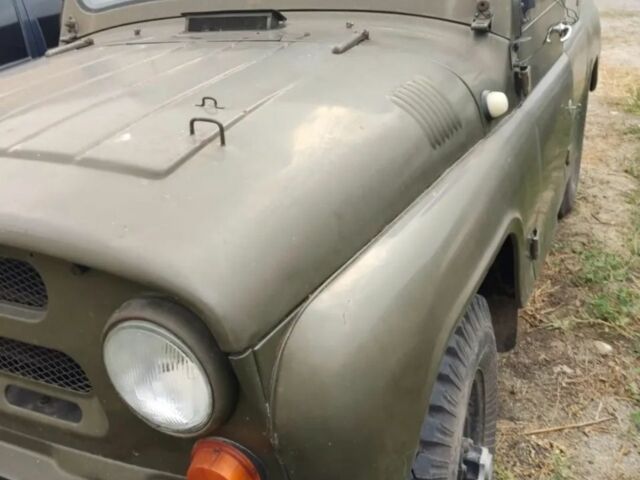 Зеленый УАЗ 31512, объемом двигателя 2.4 л и пробегом 150 тыс. км за 1300 $, фото 1 на Automoto.ua