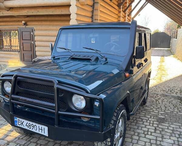 Зеленый УАЗ 315195, объемом двигателя 2.24 л и пробегом 137 тыс. км за 8500 $, фото 1 на Automoto.ua